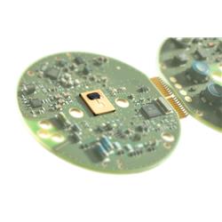 Opracowany przez firmę VEGA mikrochip został zoptymalizowany specjalnie pod kątem pomiaru poziomu napełnienia